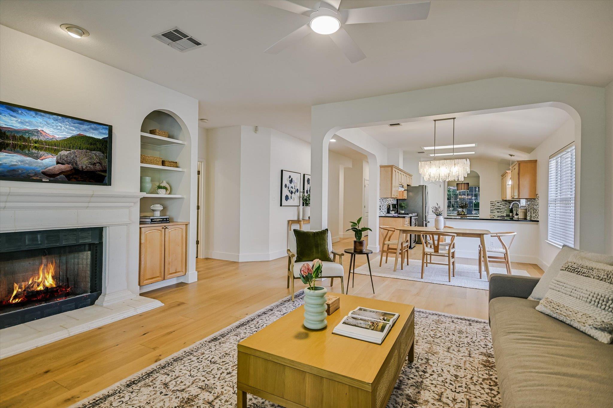 8909 Lanna Bluff LOOP