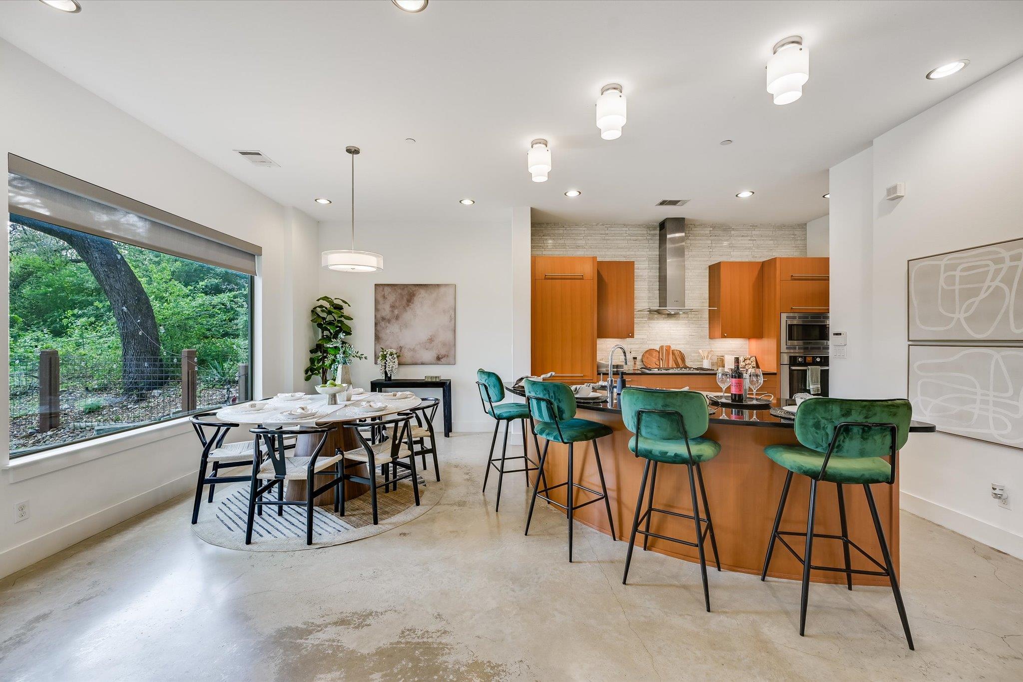 8110 Ranch Road 2222 RD # 33