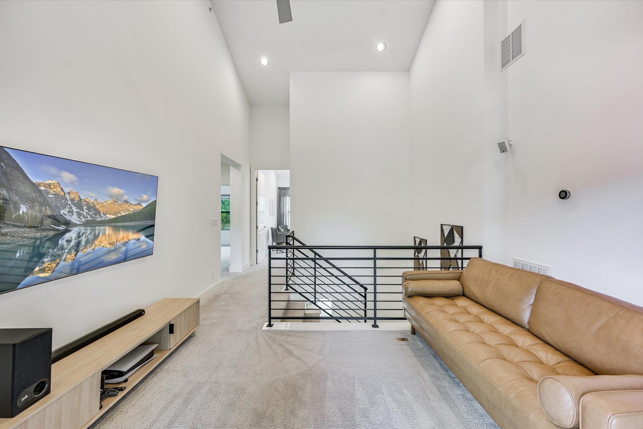 8110 Ranch Road 2222 RD # 33