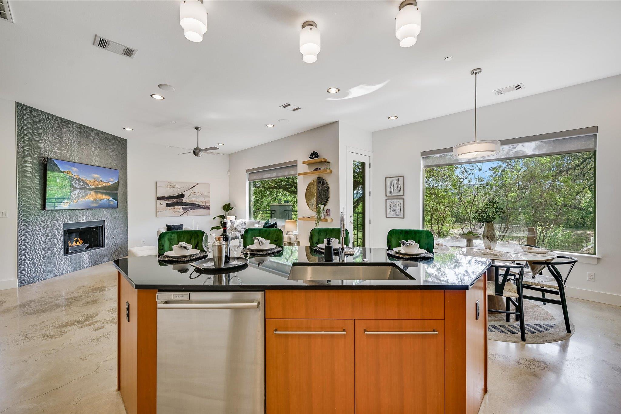 8110 Ranch Road 2222 RD # 33