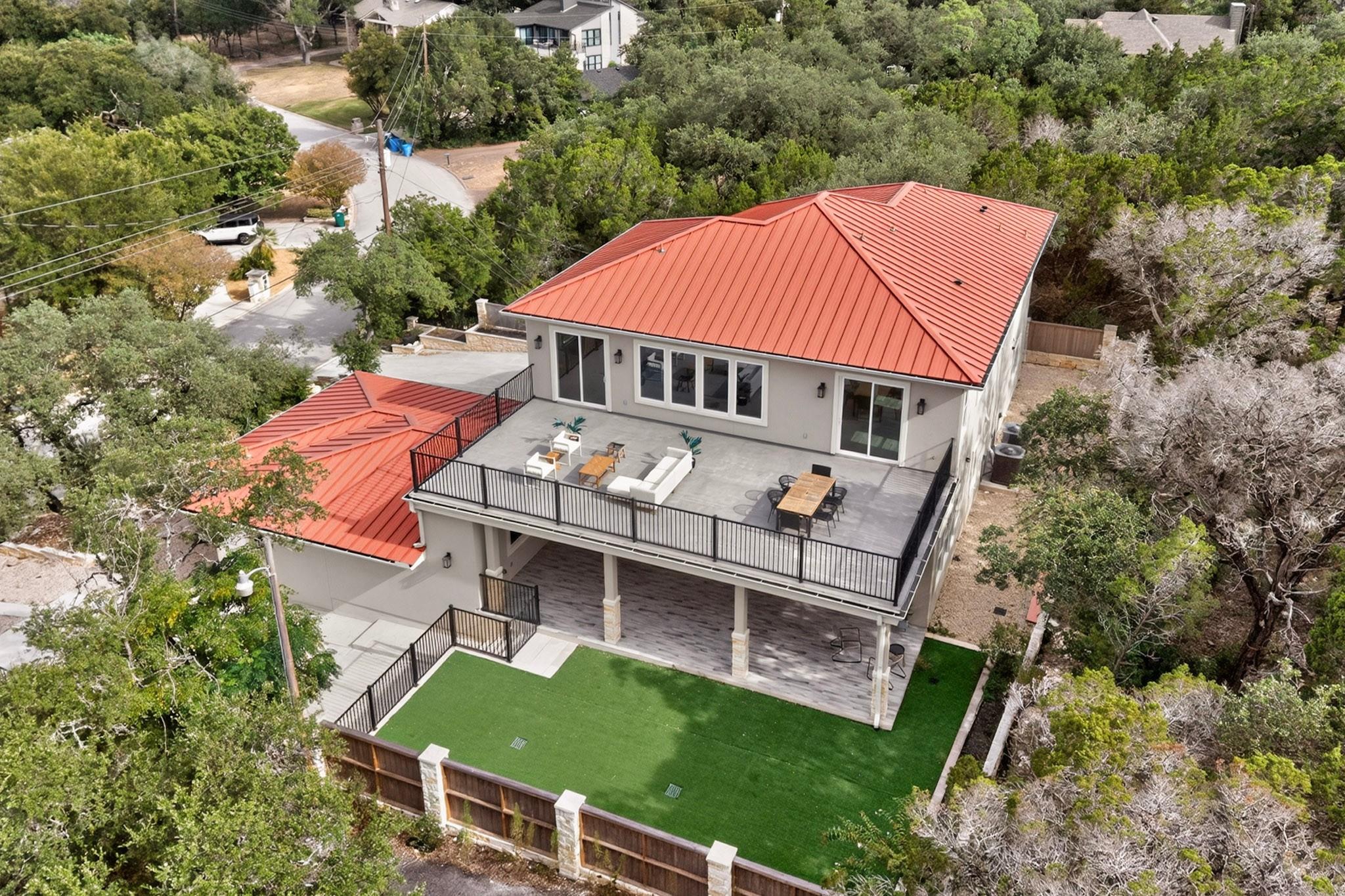 13201 Mansfield DR