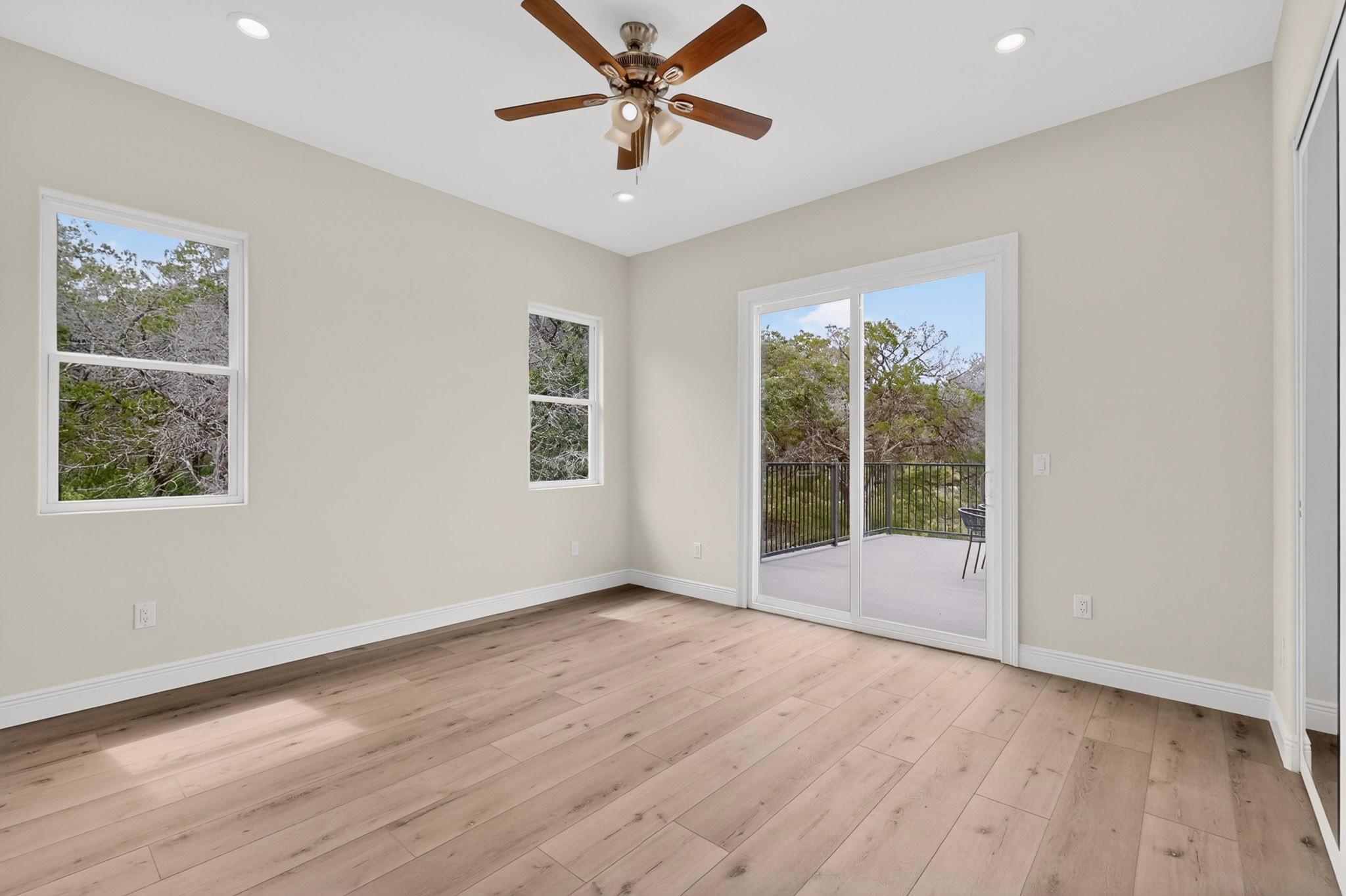 13201 Mansfield DR