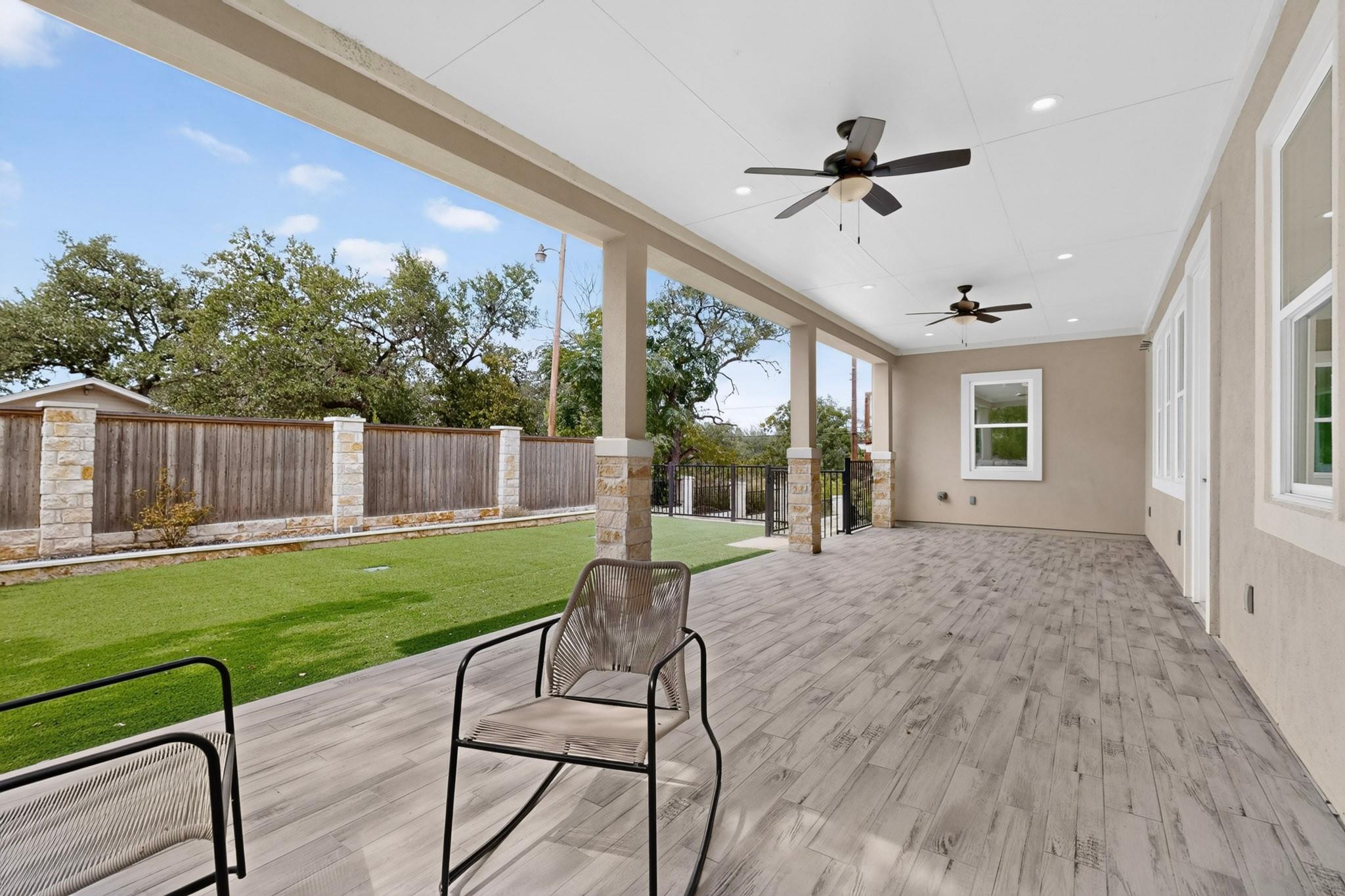 13201 Mansfield DR