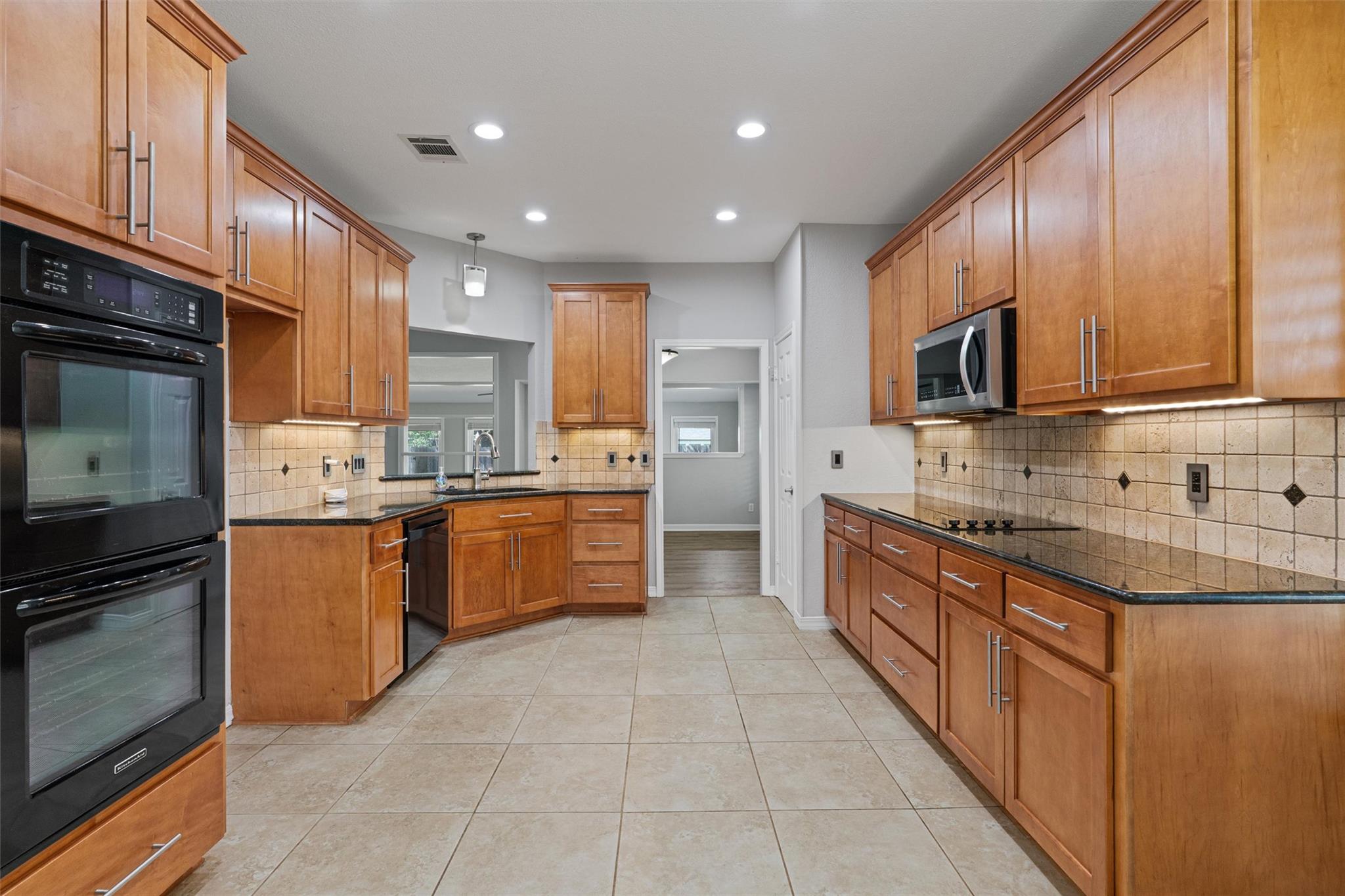 5802 Abilene TRL