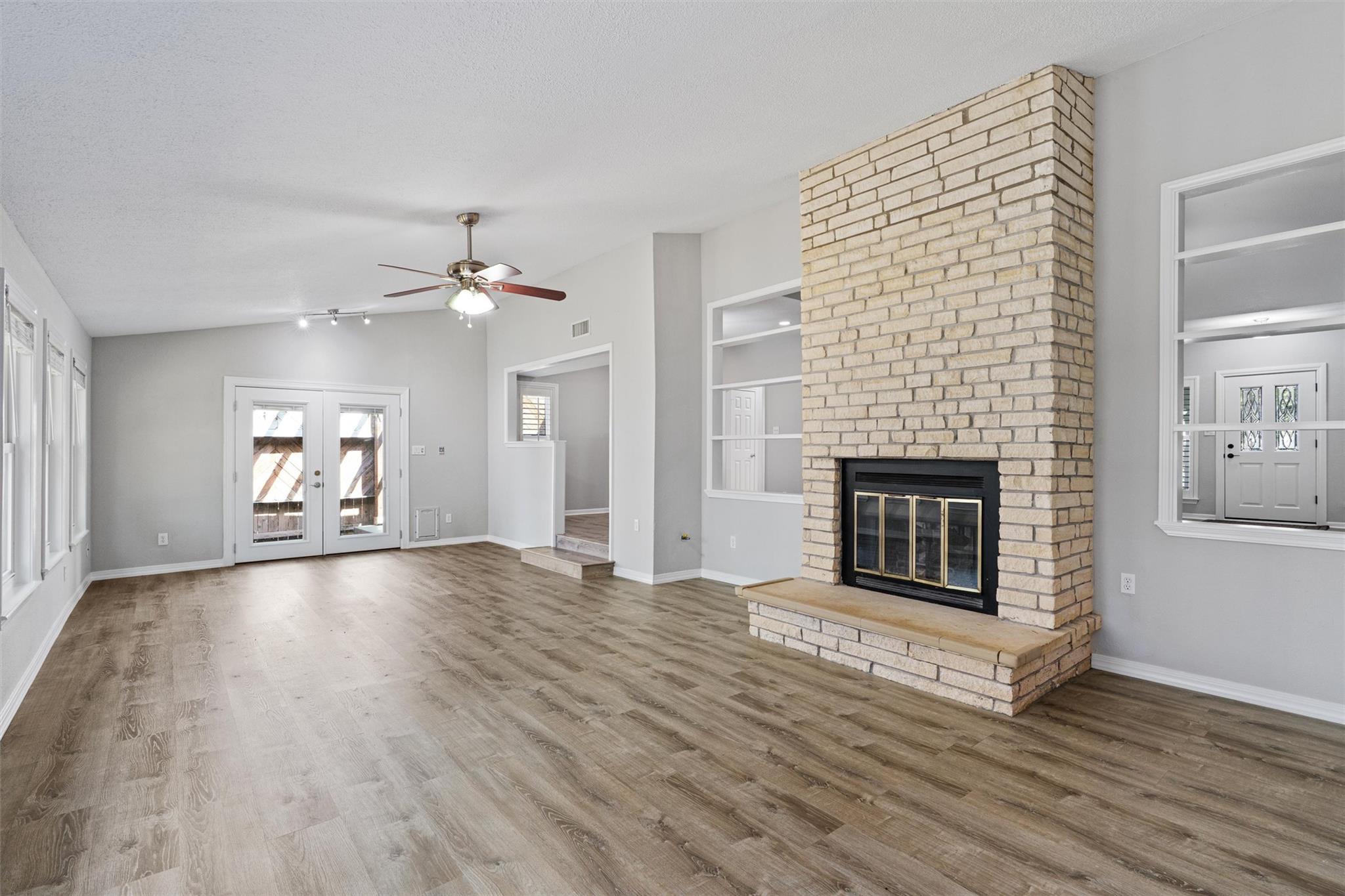 5802 Abilene TRL