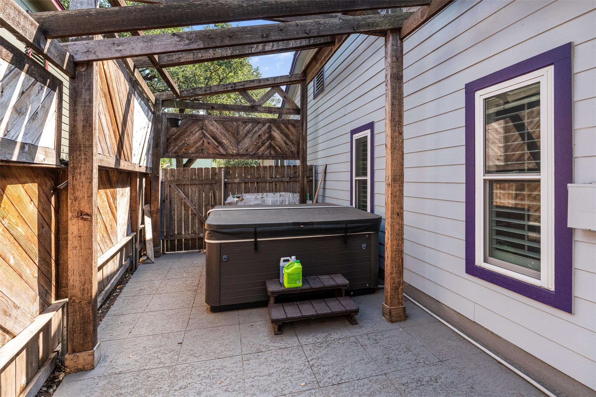 5802 Abilene TRL