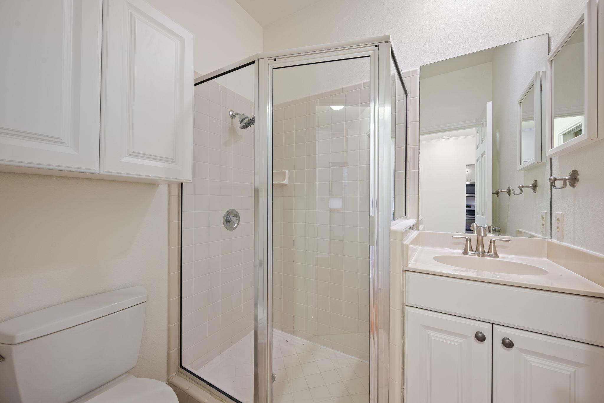 1741 Spyglass DR # 127 Unit: 1-127