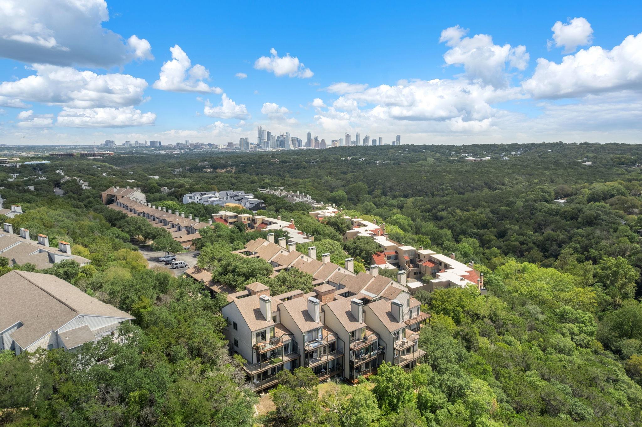 1741 Spyglass DR # 127 Unit: 1-127