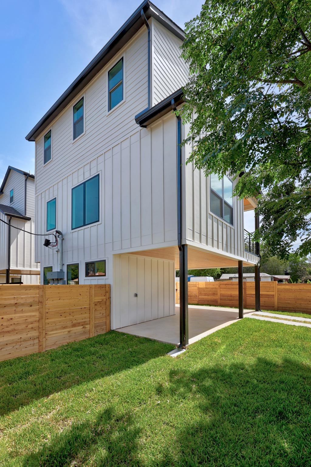 301 N Pleasant Valley RD # 1