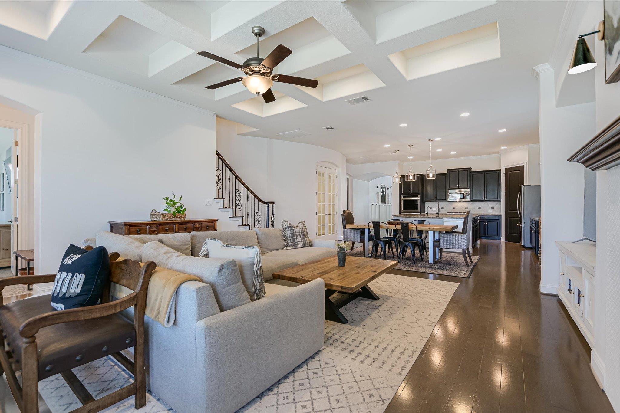 18704 Waltz CT