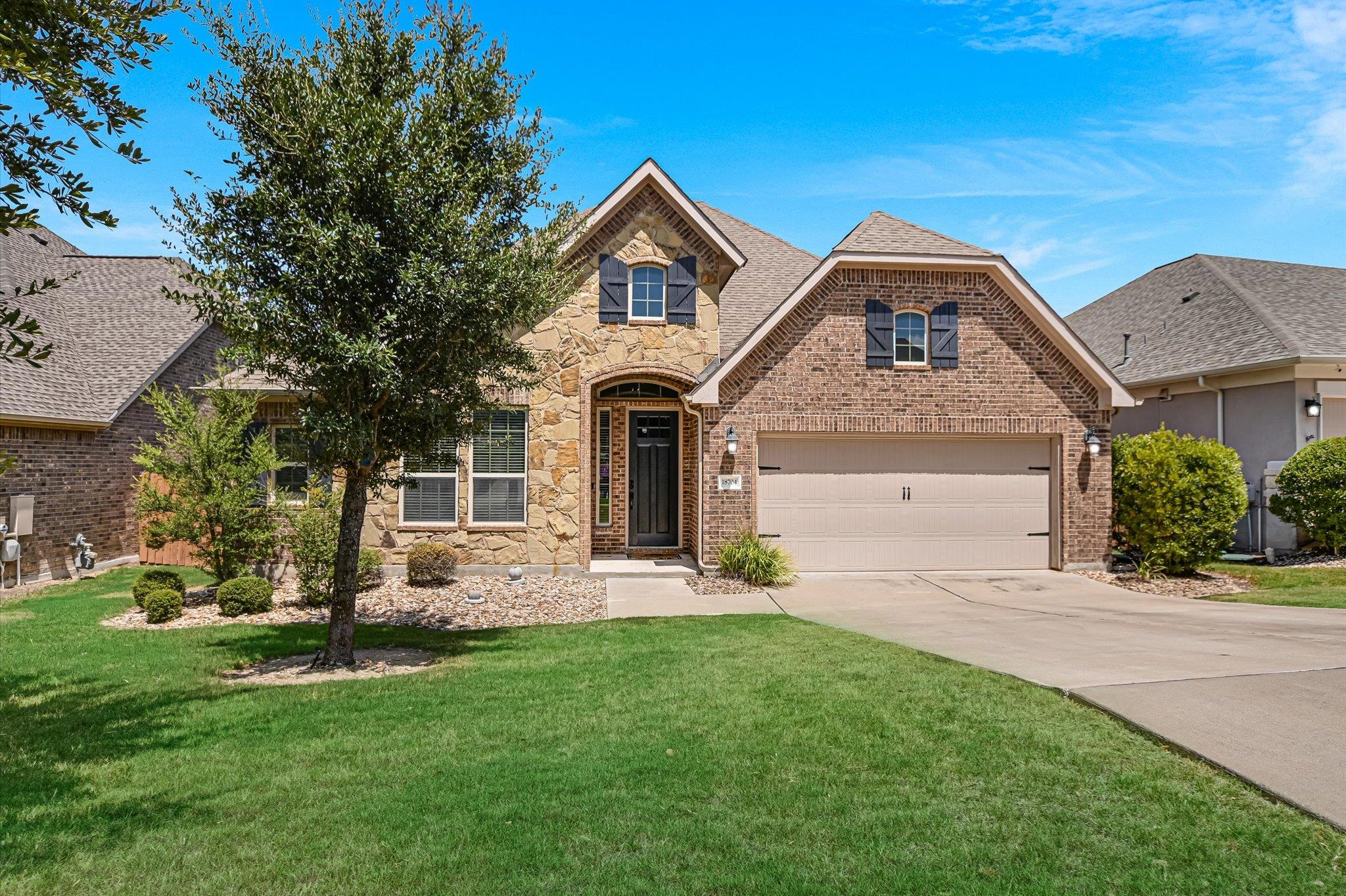 18704 Waltz CT