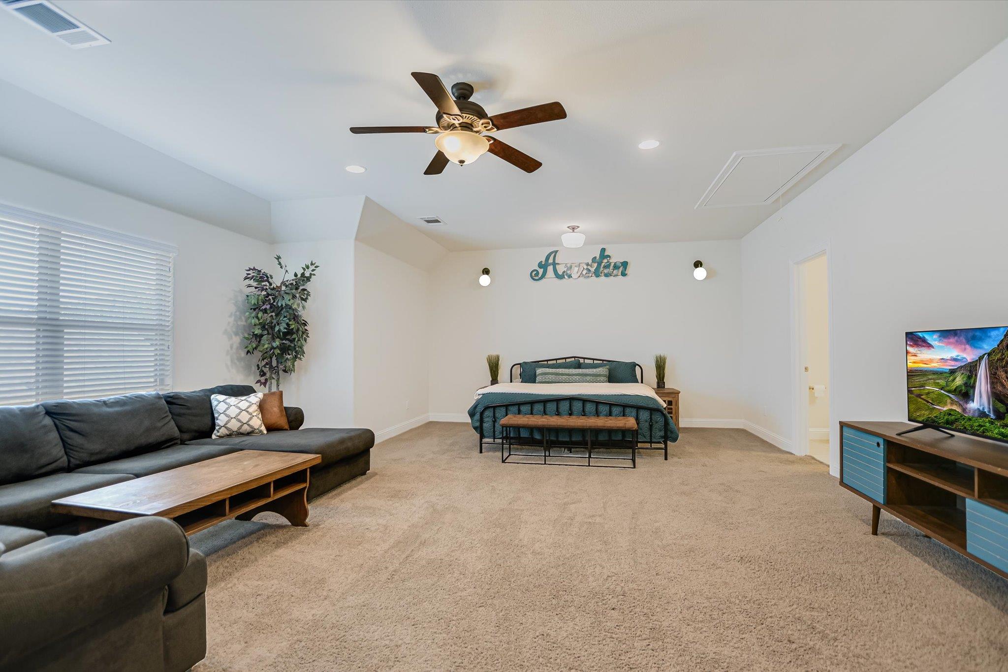 18704 Waltz CT