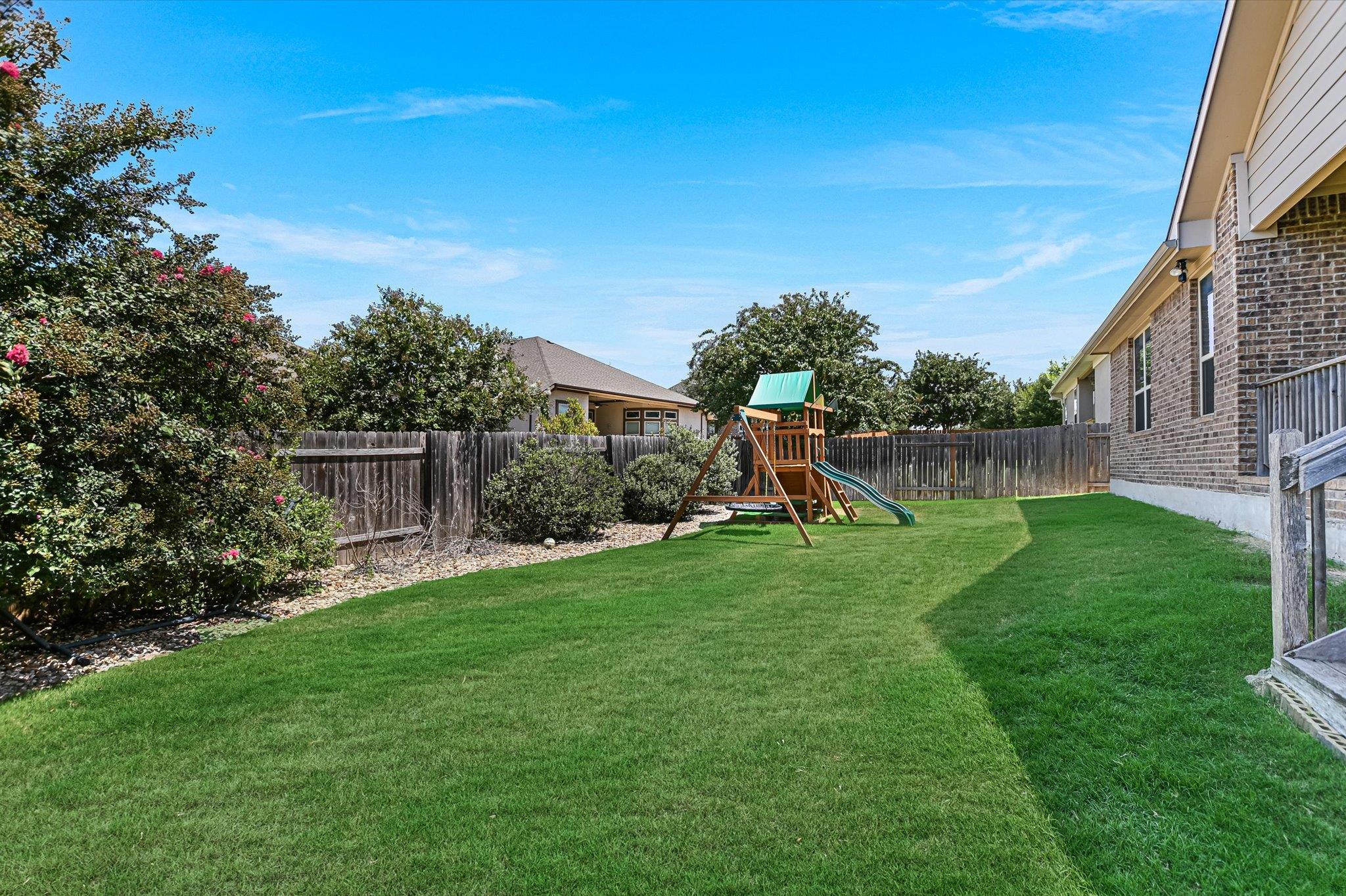18704 Waltz CT