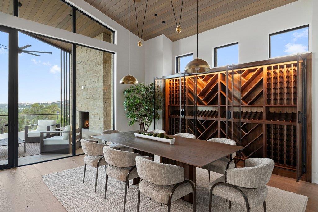 3501 Mount Bonnell RD