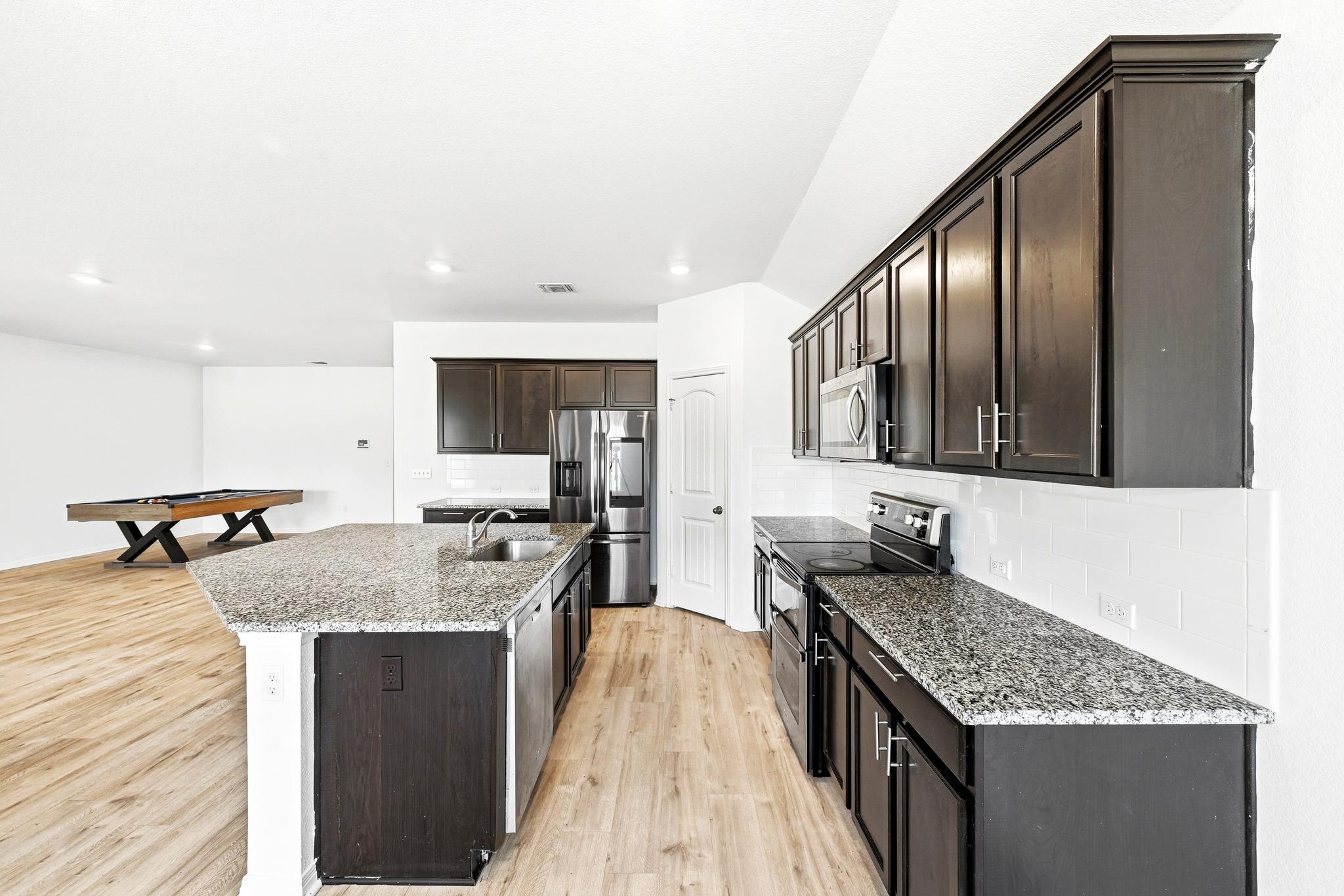 120 Loon DR