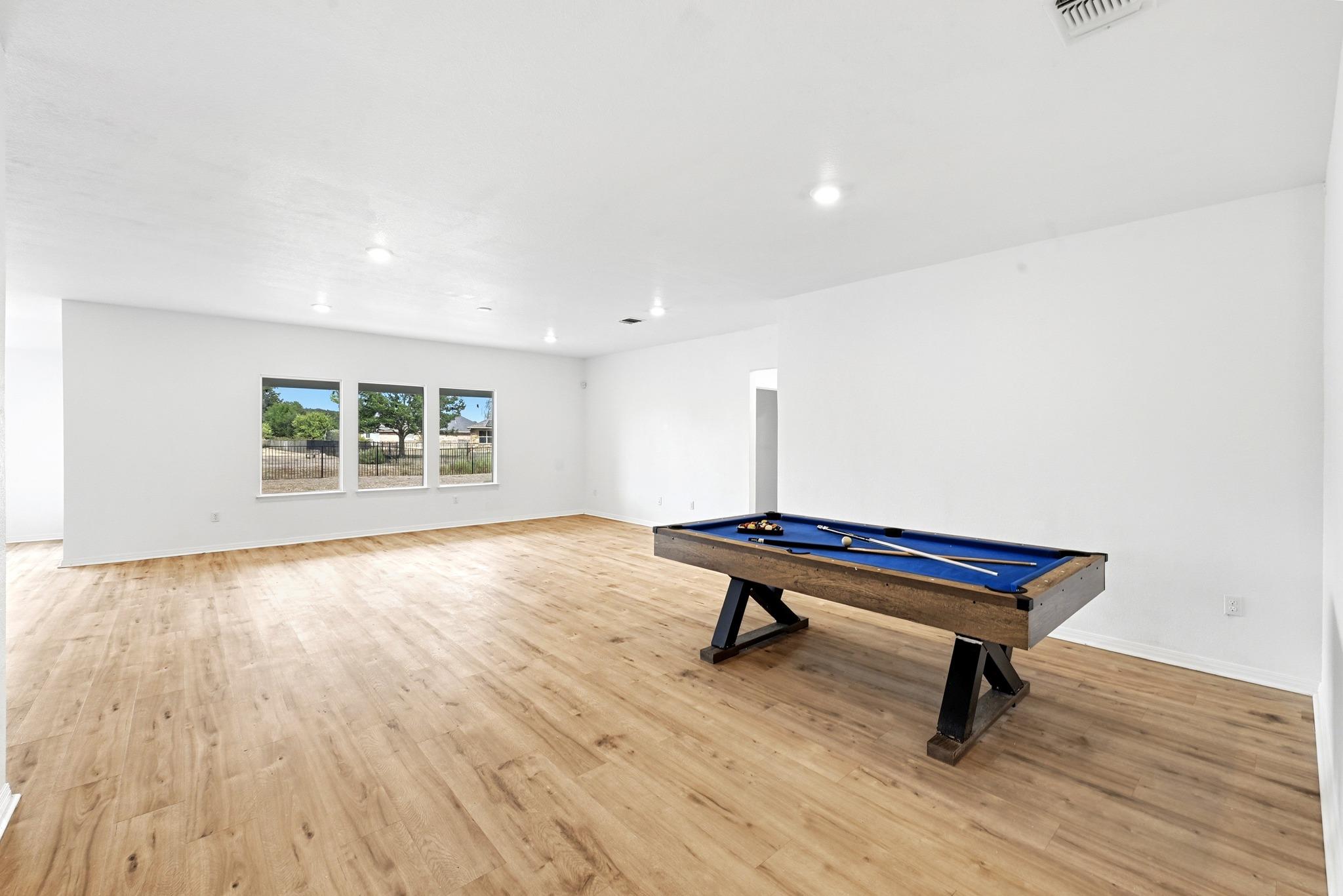 120 Loon DR