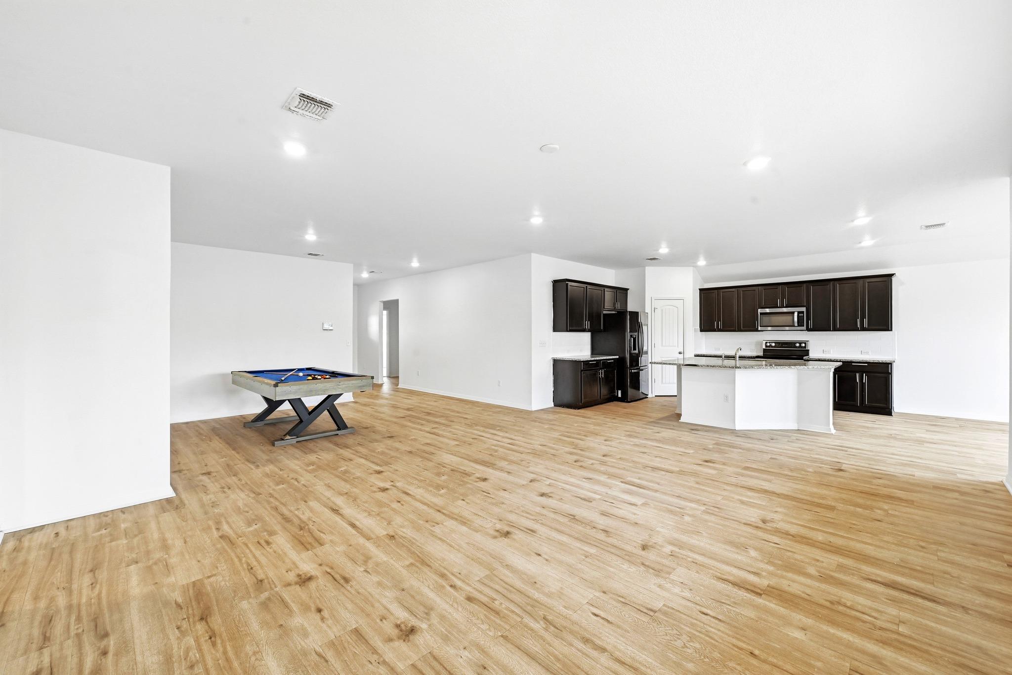 120 Loon DR