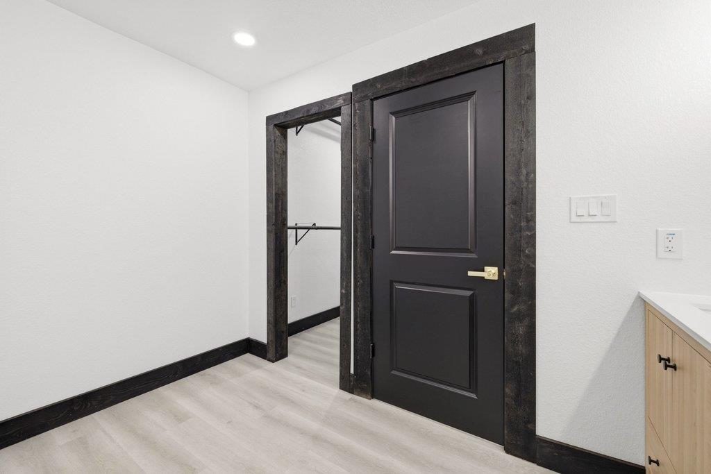606 Barbara DR