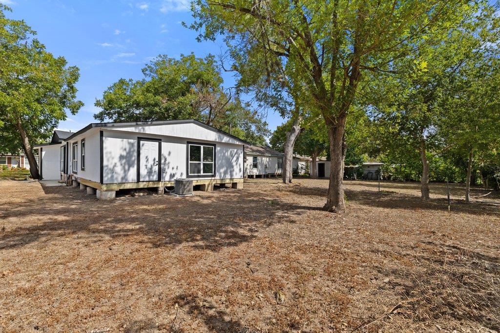 606 Barbara DR