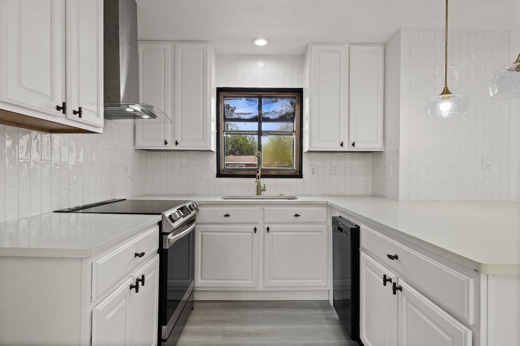 606 Barbara DR