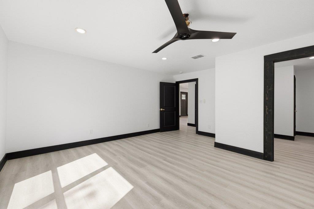 606 Barbara DR