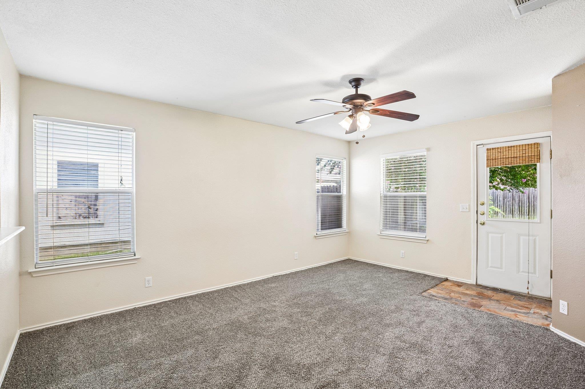 323 Precipice WAY