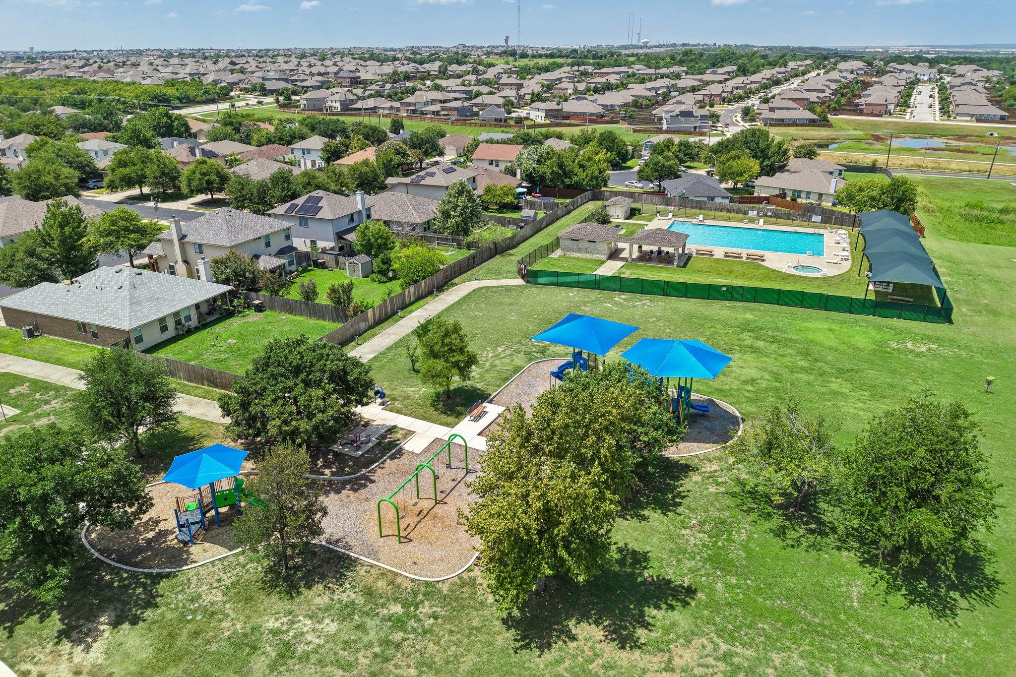 323 Precipice WAY
