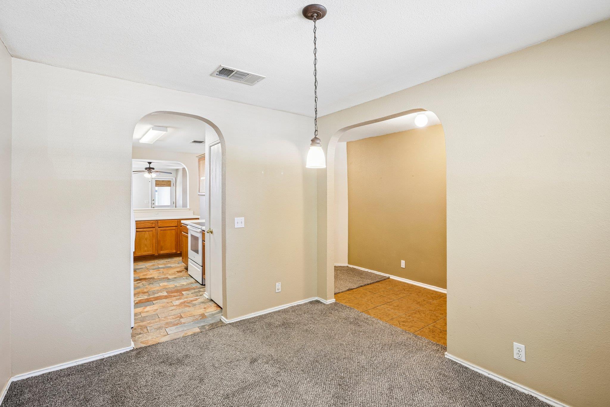 323 Precipice WAY