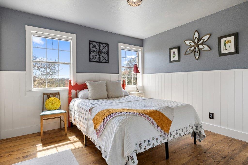 290 Sunset RDG
