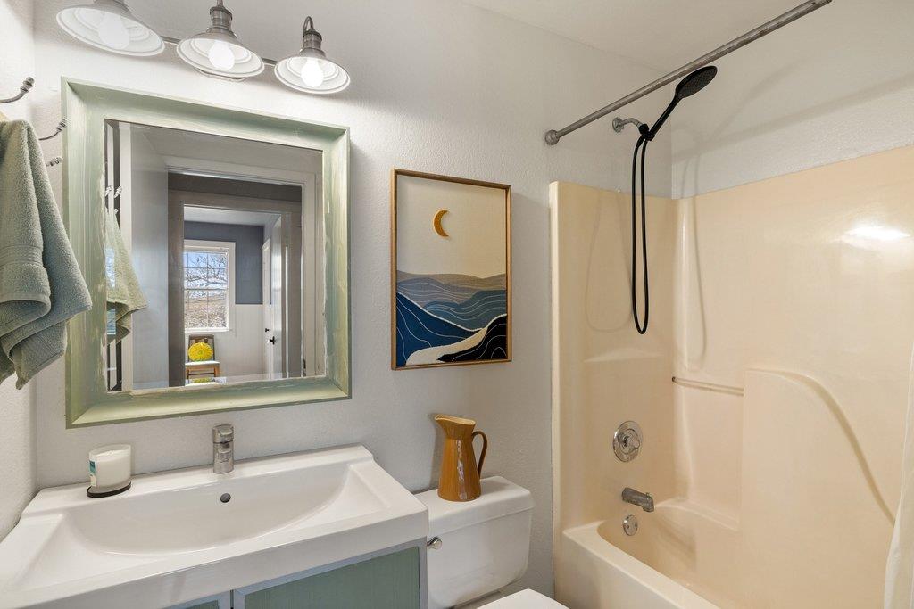 290 Sunset RDG