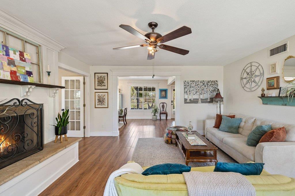 290 Sunset RDG