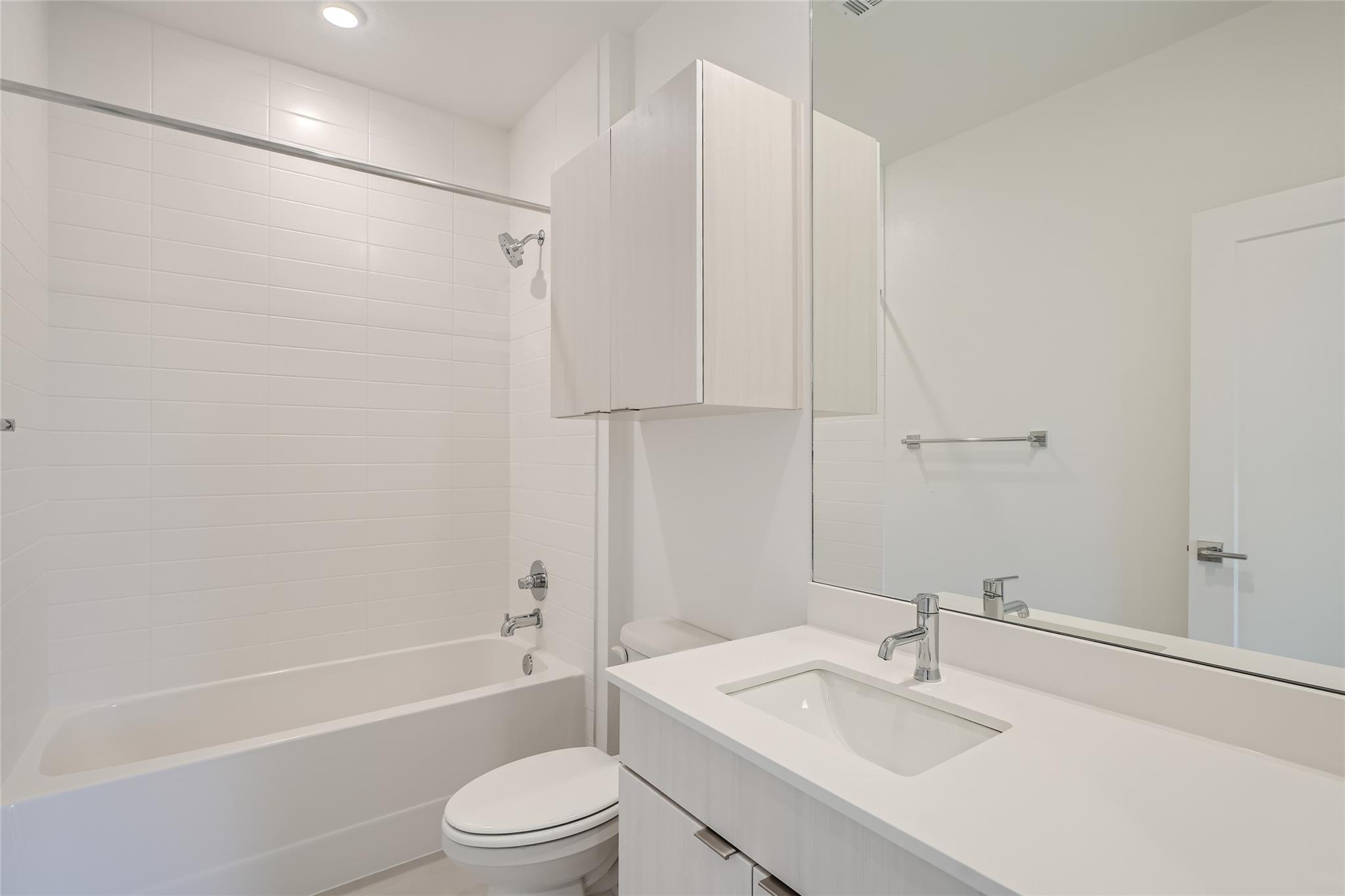 4802 S Congress Ave # 409