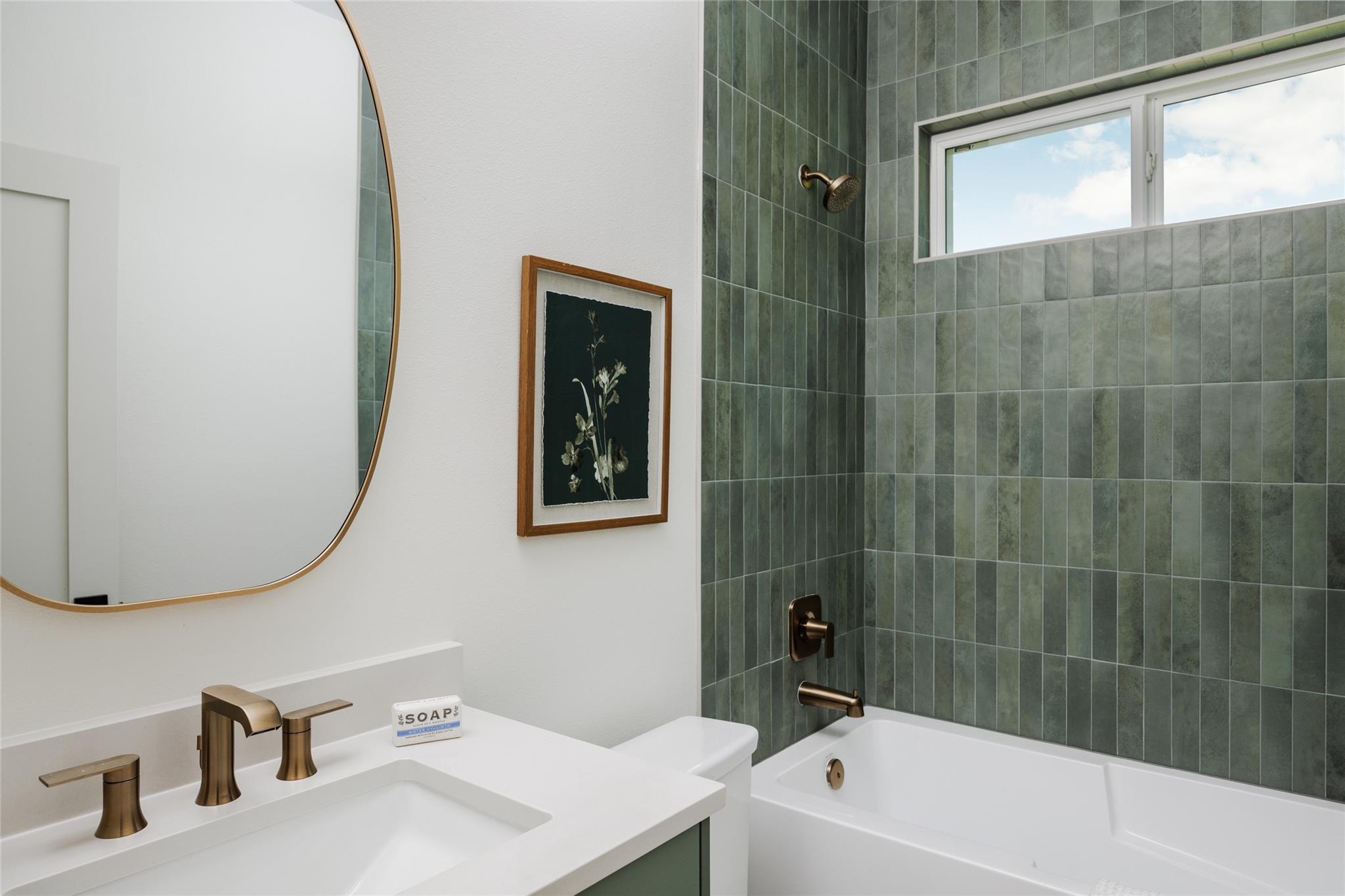 3002 Webberville RD # 2 Unit: 1 & 2