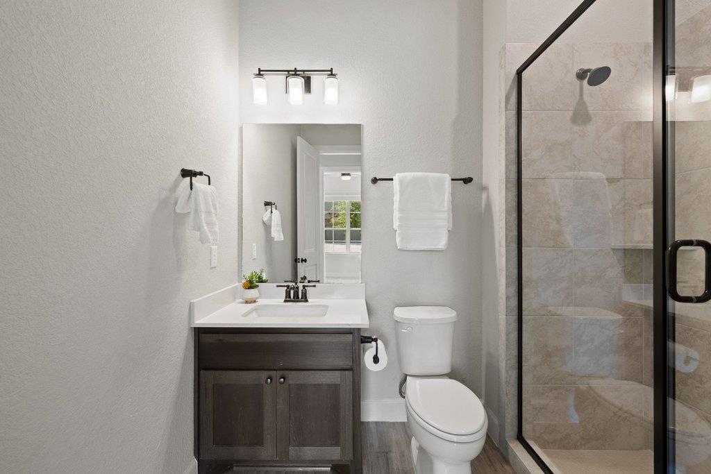 6800 Empresa DR