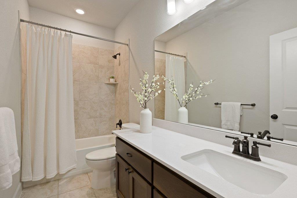6800 Empresa DR