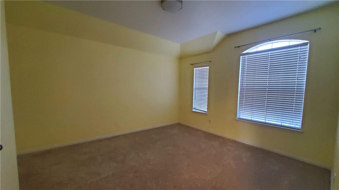 9421 Lisi Anne DR