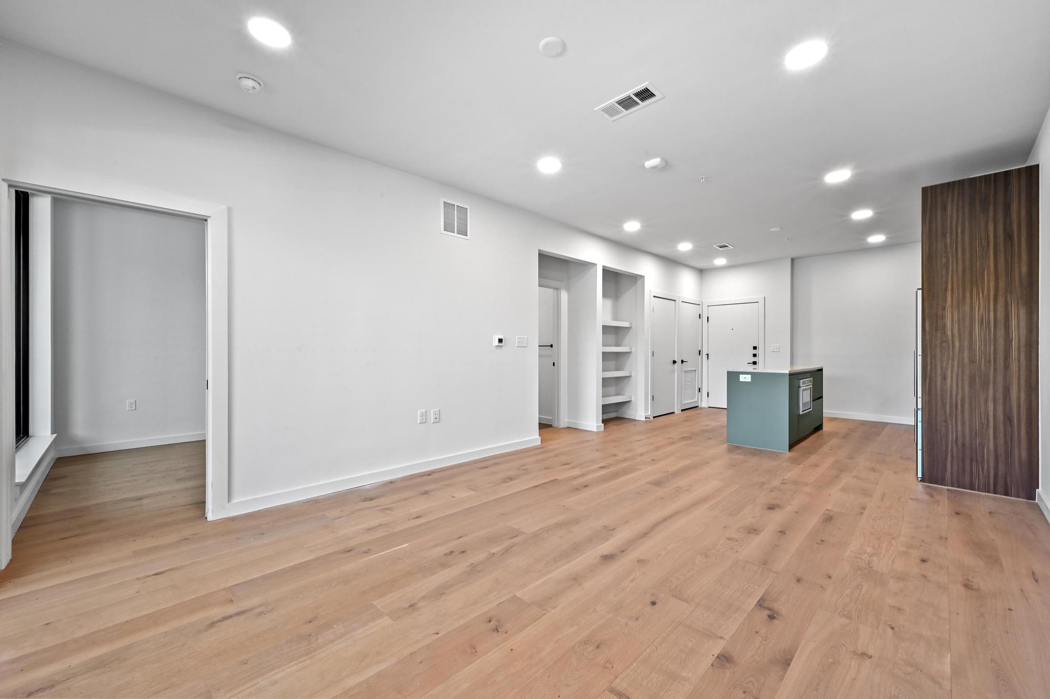 2209 S 1st ST # 218