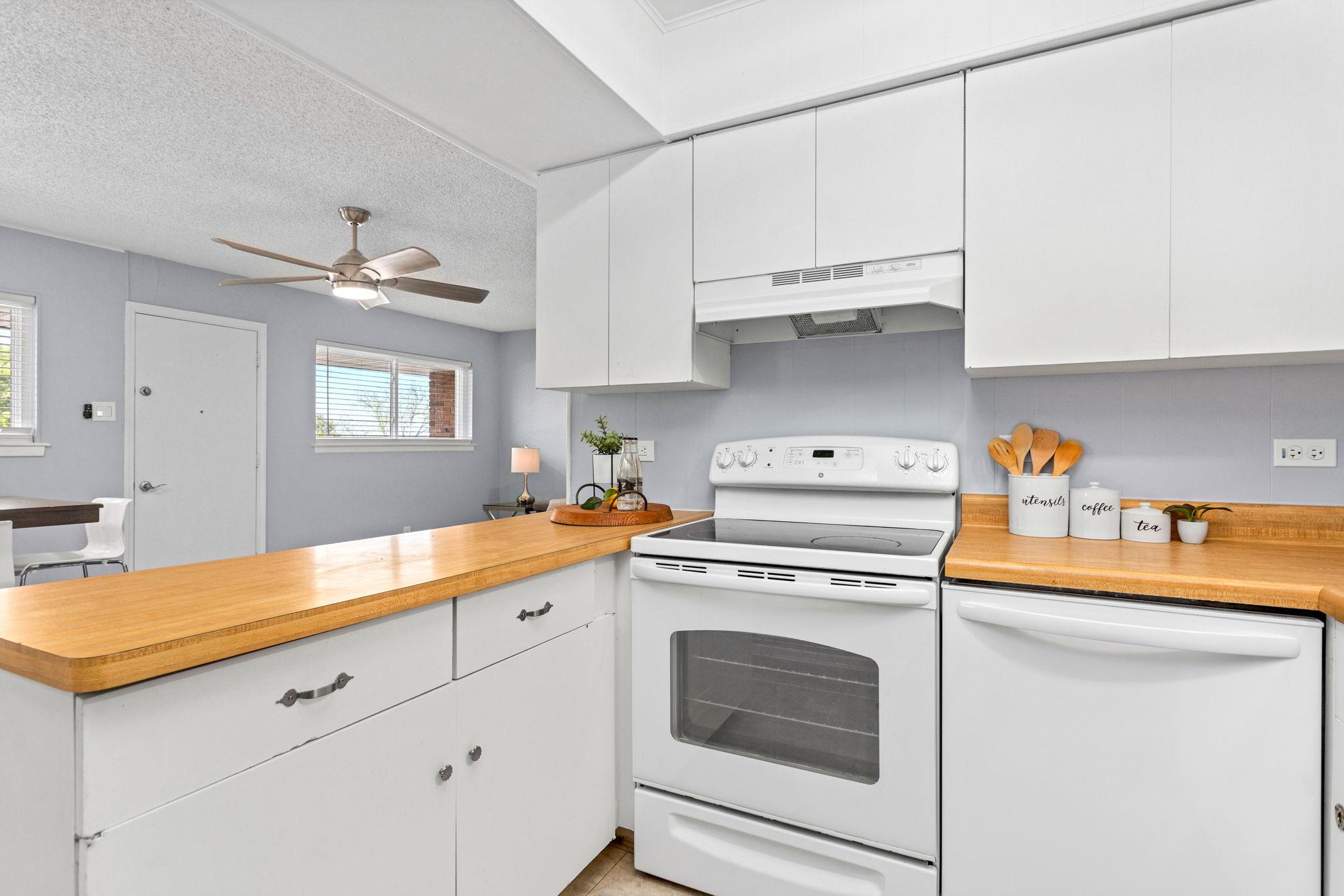 201 W Silver Sands DR # 8