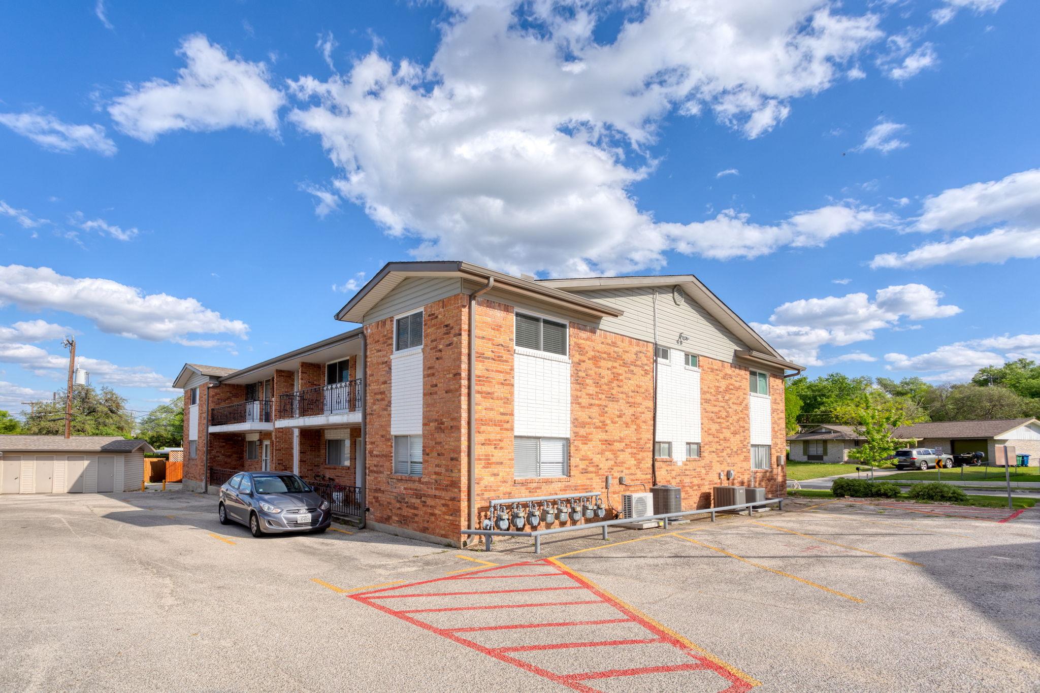 201 W Silver Sands DR # 8
