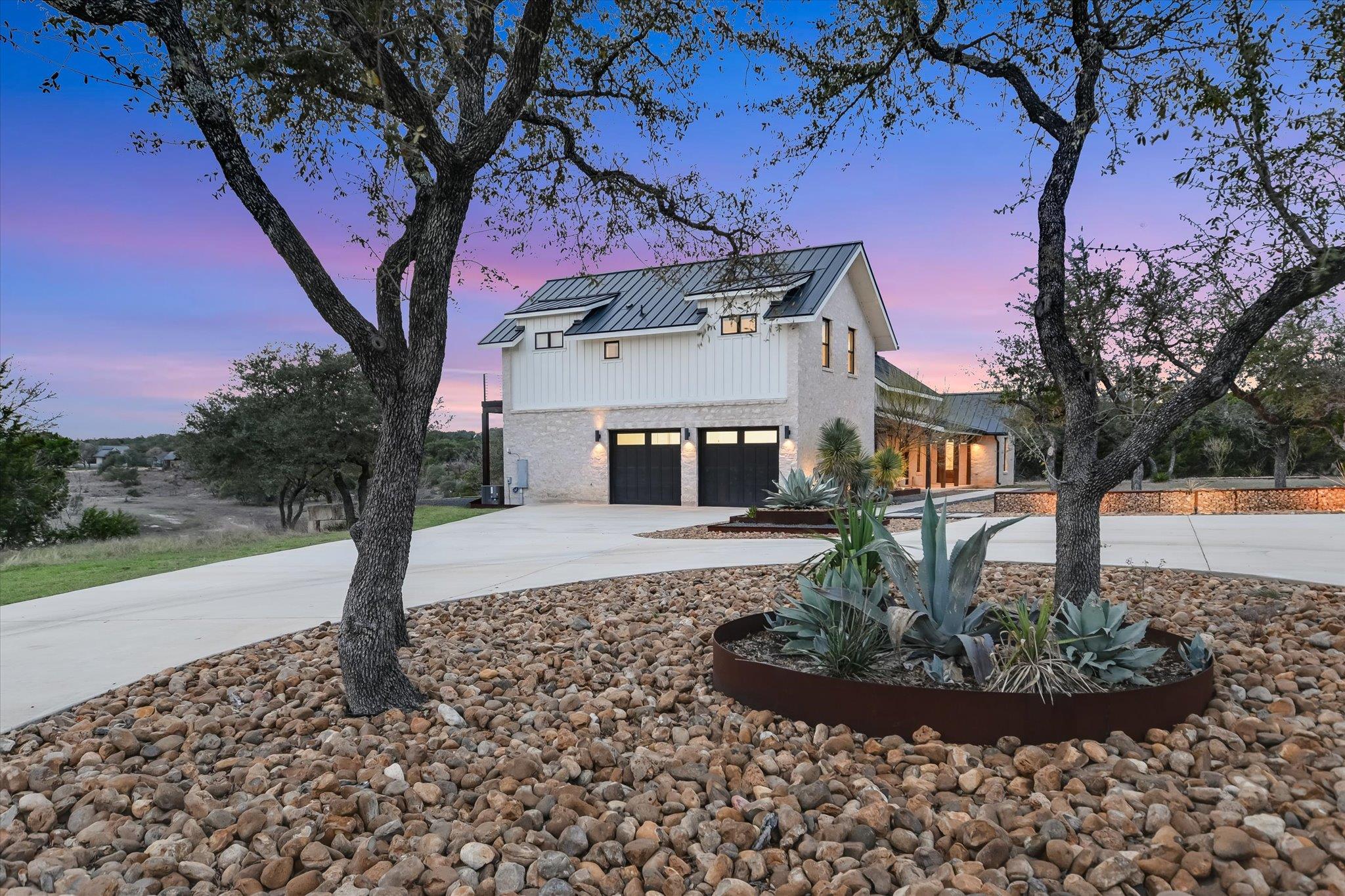 6434 MUSTANG VALLEY TRL