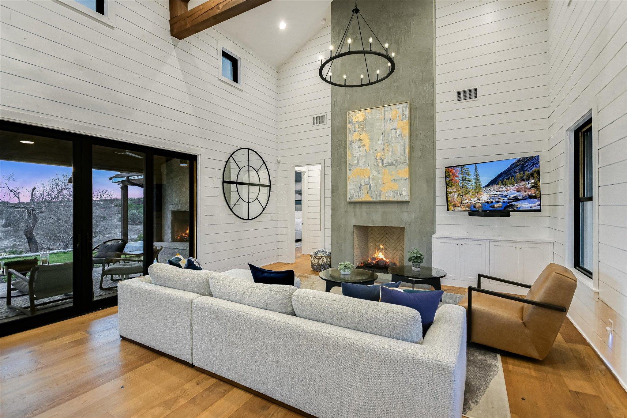 6434 MUSTANG VALLEY TRL