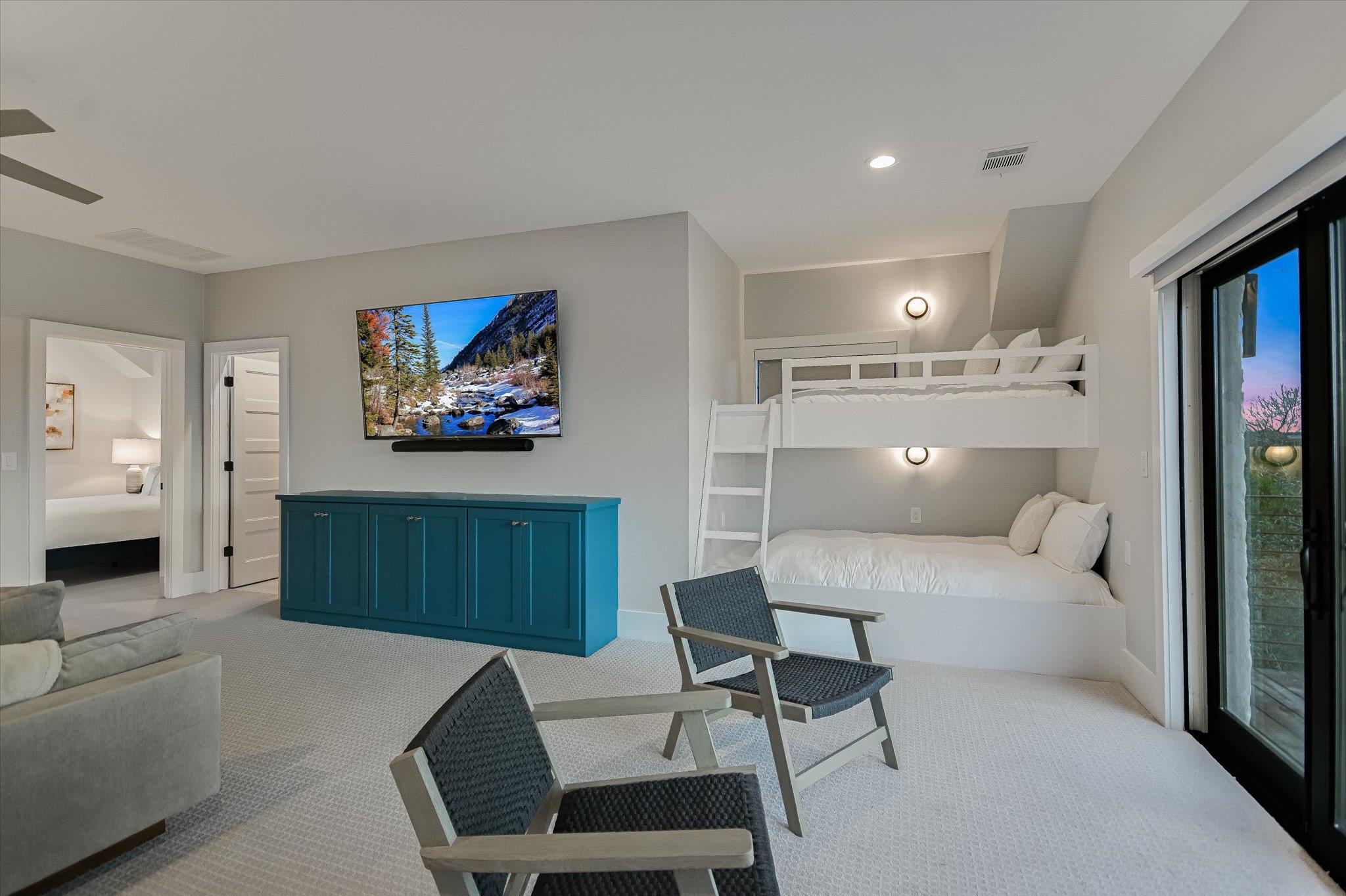 6434 MUSTANG VALLEY TRL
