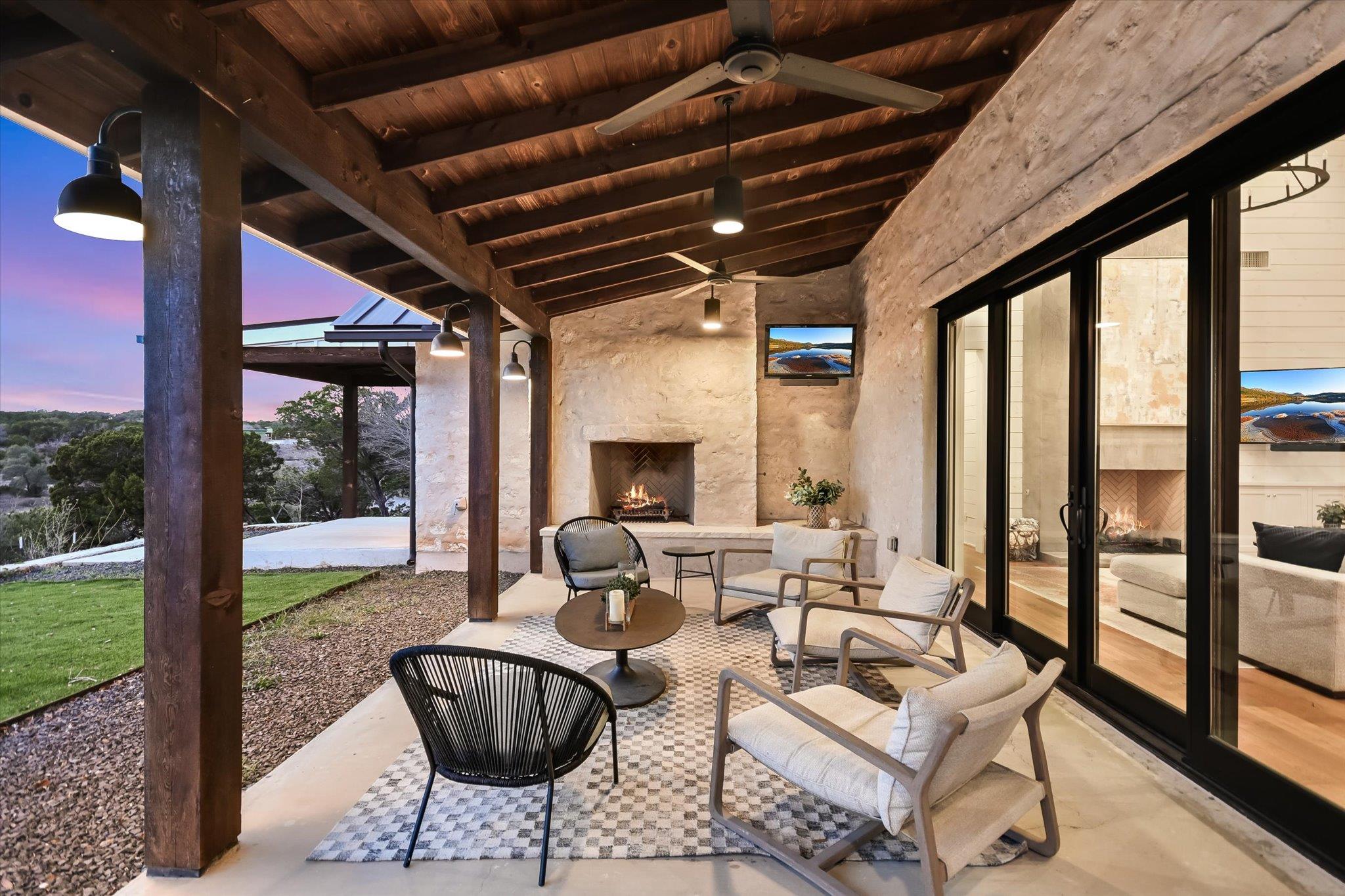 6434 MUSTANG VALLEY TRL