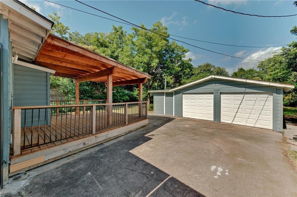 8318 Burrell DR