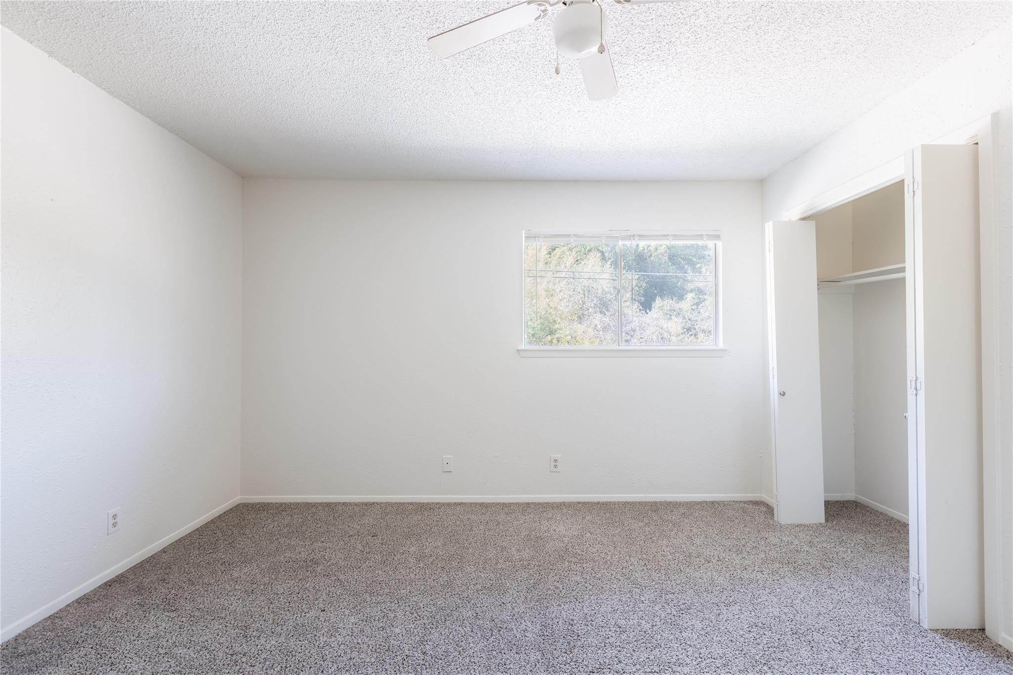 7200 Creekside DR # D Unit: A, B, C, & D