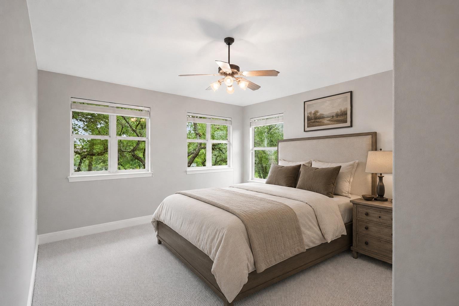 2901 Demona DR