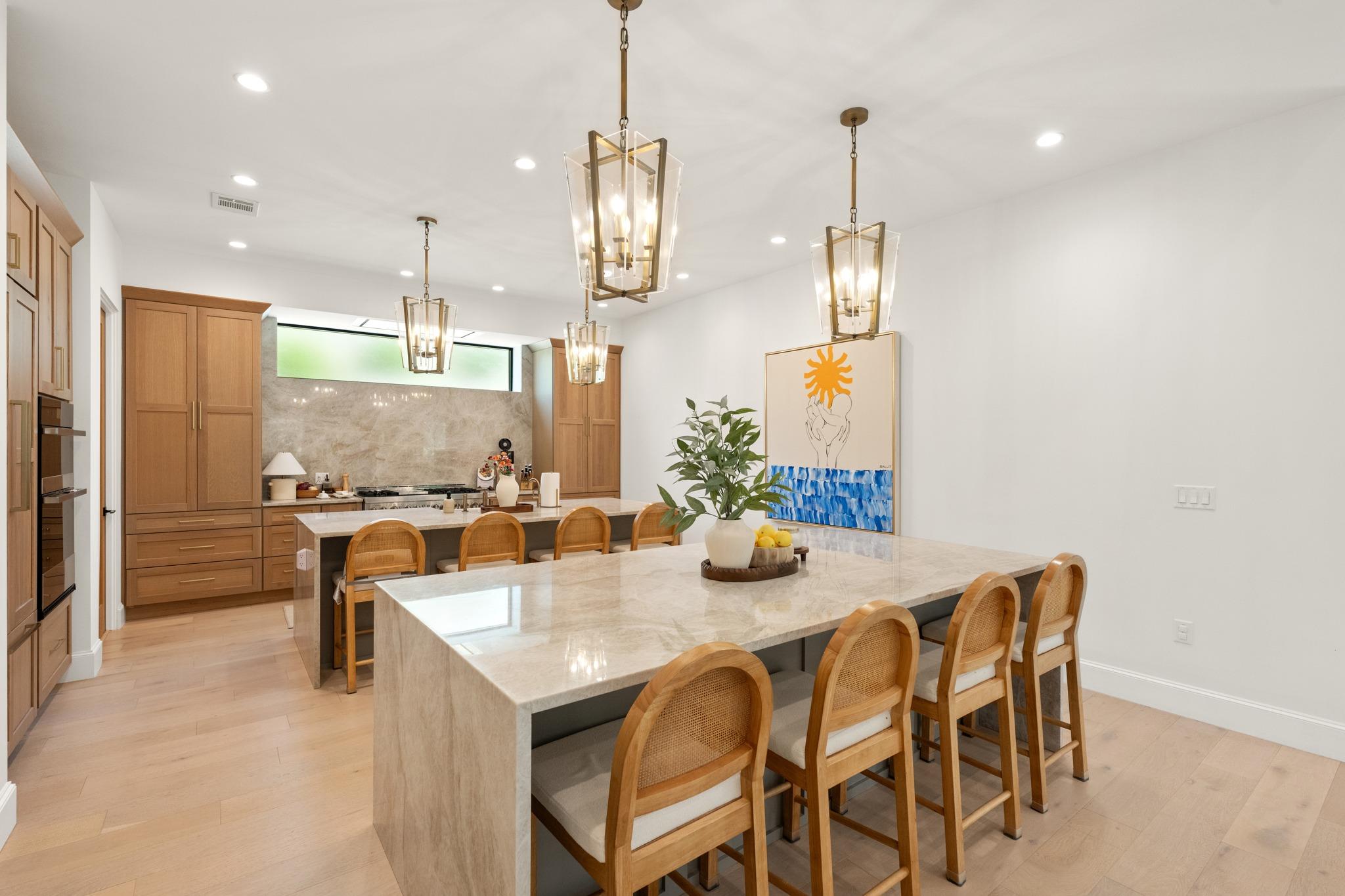 215 Golden Bear DR