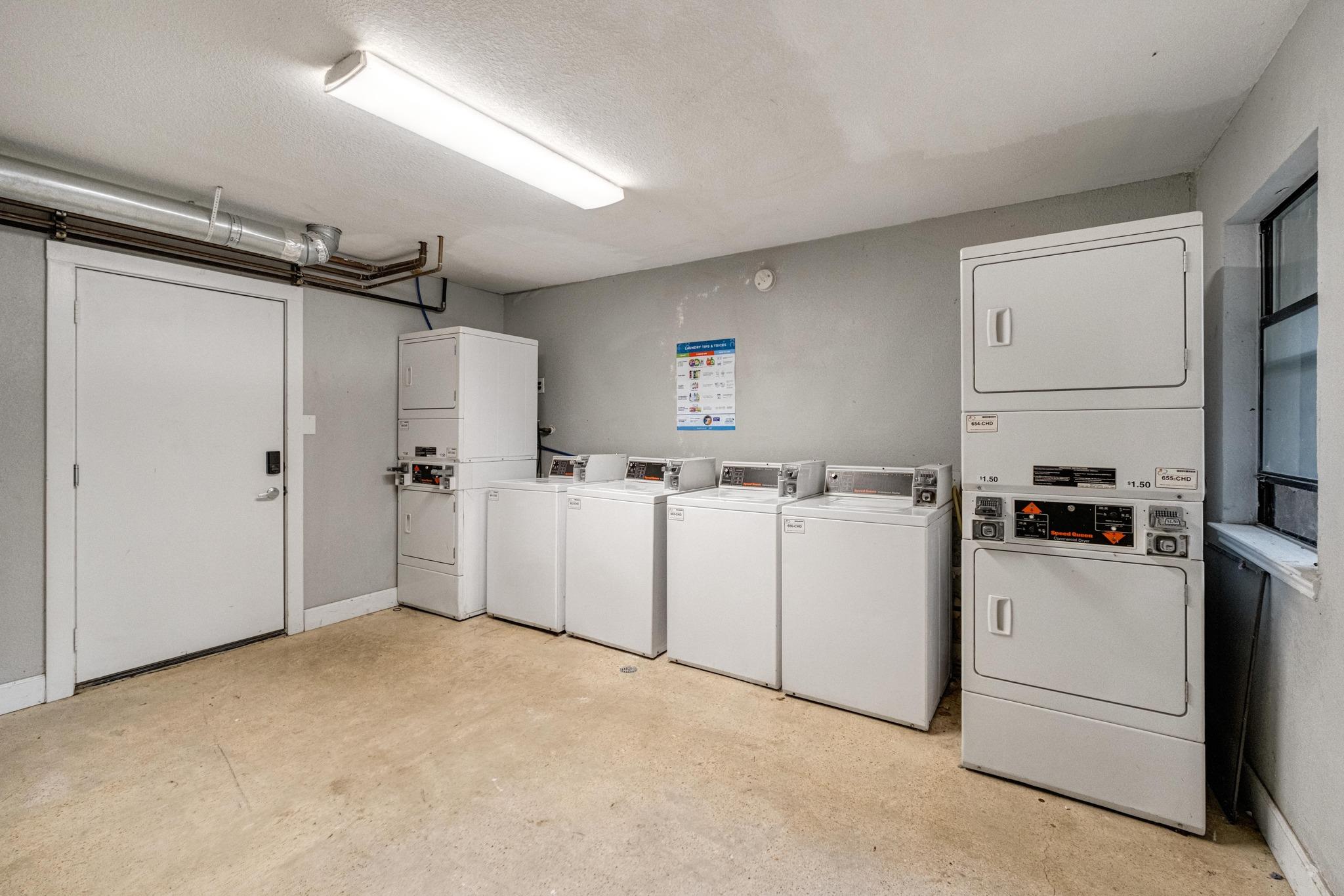 1404 Norwalk LN # 206
