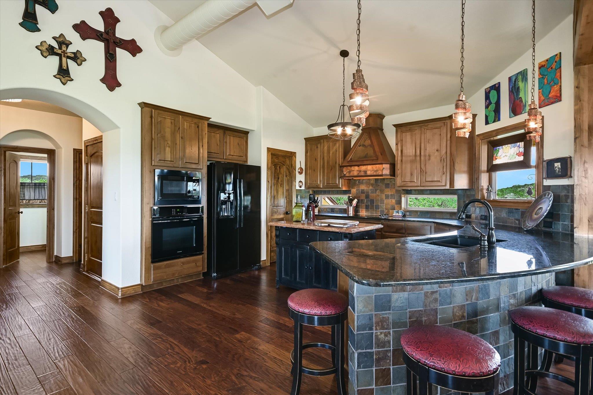 15936 Booth CIR