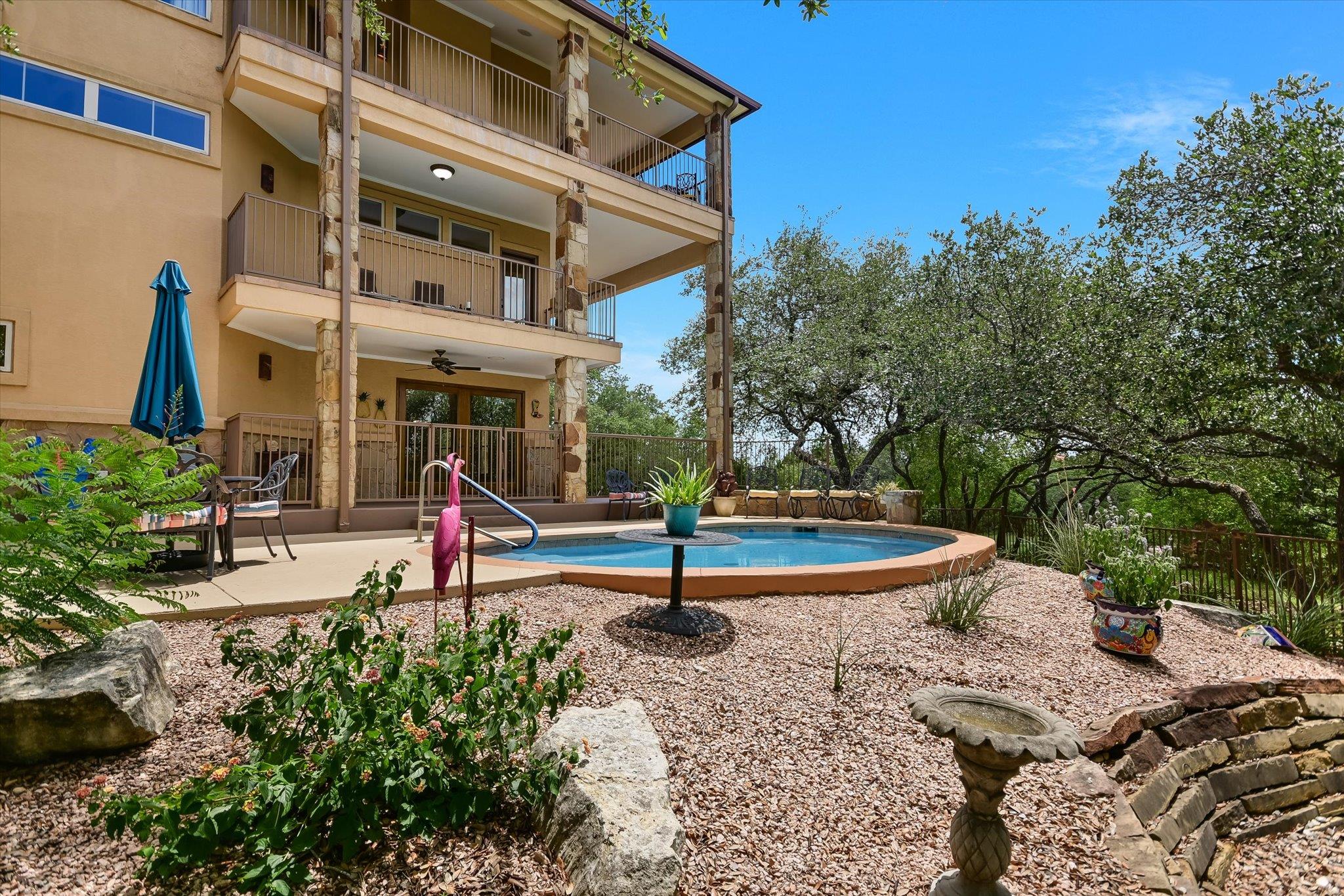 15936 Booth CIR